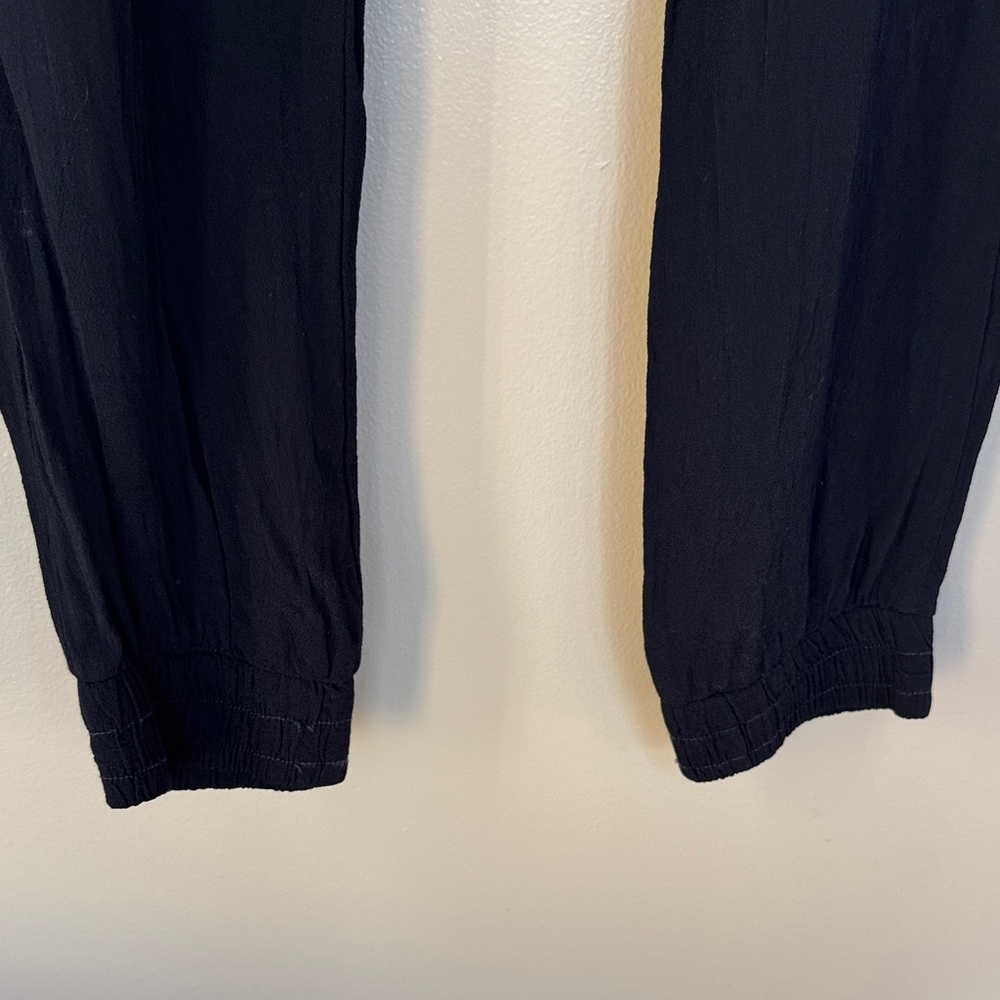 Women’s Black Casual Pants size extra small good condition - Picture 2 of 6